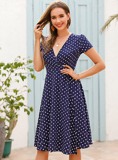 Short-sleeved Wave Point V-neck Split Dress