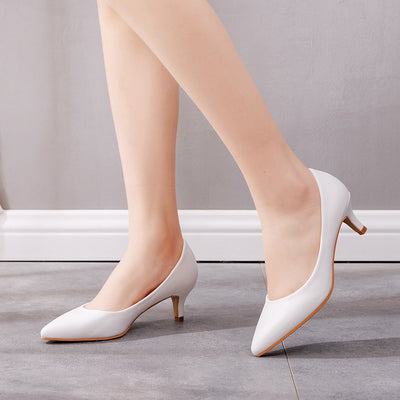 Shallow-pointed Low-heeled Shoes