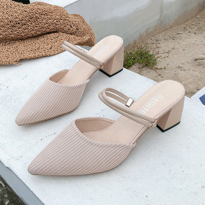 Pointed Thick-heeled Slippers