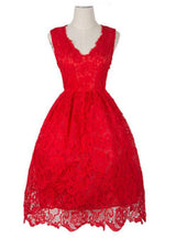 Vintage Lace V-neck Knee Length Homecoming Dress