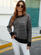 Round Neck Houndstooth Contrast Sweater