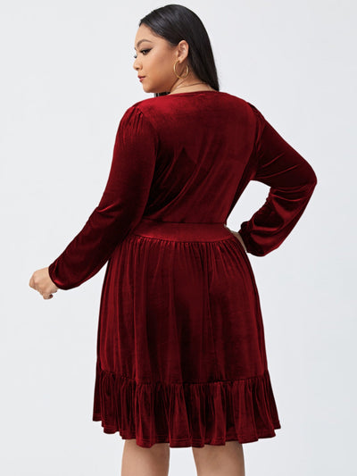 Plus Size V-neck Long-sleeved Velvet Dress