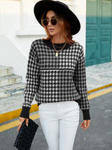 Round Neck Houndstooth Contrast Sweater
