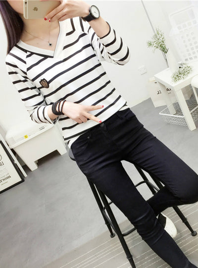 Women's V Neck Striped Long Sleeve T Shirt 