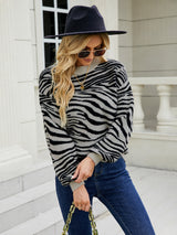 Turtleneck Tiger Pattern Color Matching Sweater