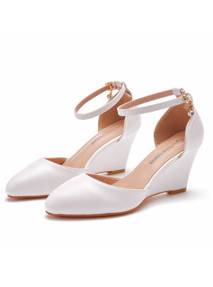 One-button Pointed Wedges Sandals