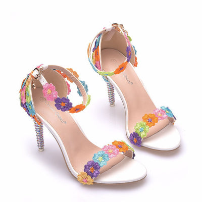 Famous Style Lace Beading Sandals