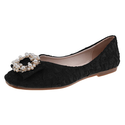 Square Pearl Buckle Shoes