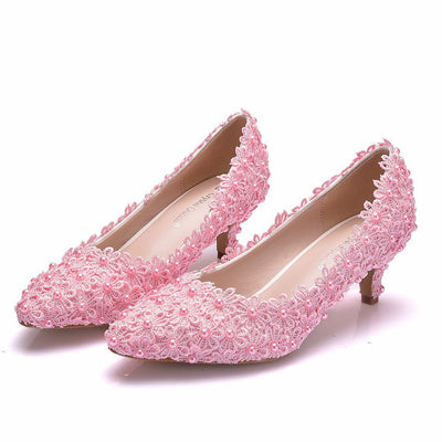 Lace Pointed Low-heeled Wedding Shoes