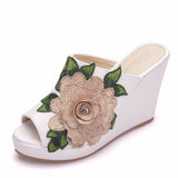 Flower Mouth Wedge Slippers